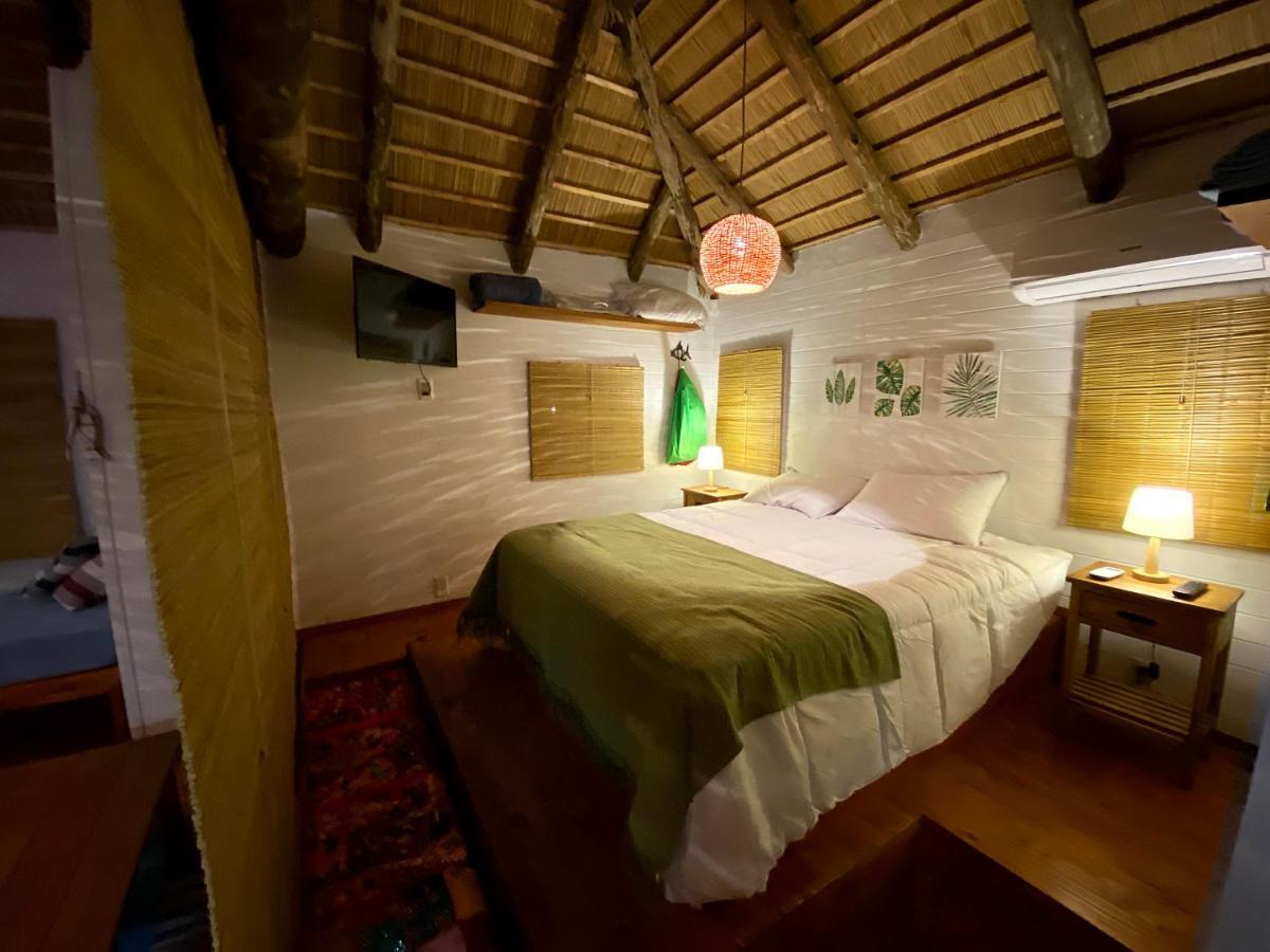 Cabanas Punta Papaya プンタ・デル・ディアブロ エクステリア 写真